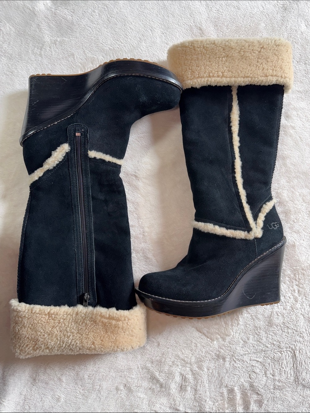UGG Australia Aubrie Suede Shearling Wedge Knee High Boots Black Size 9.5 - Picture 4 of 15